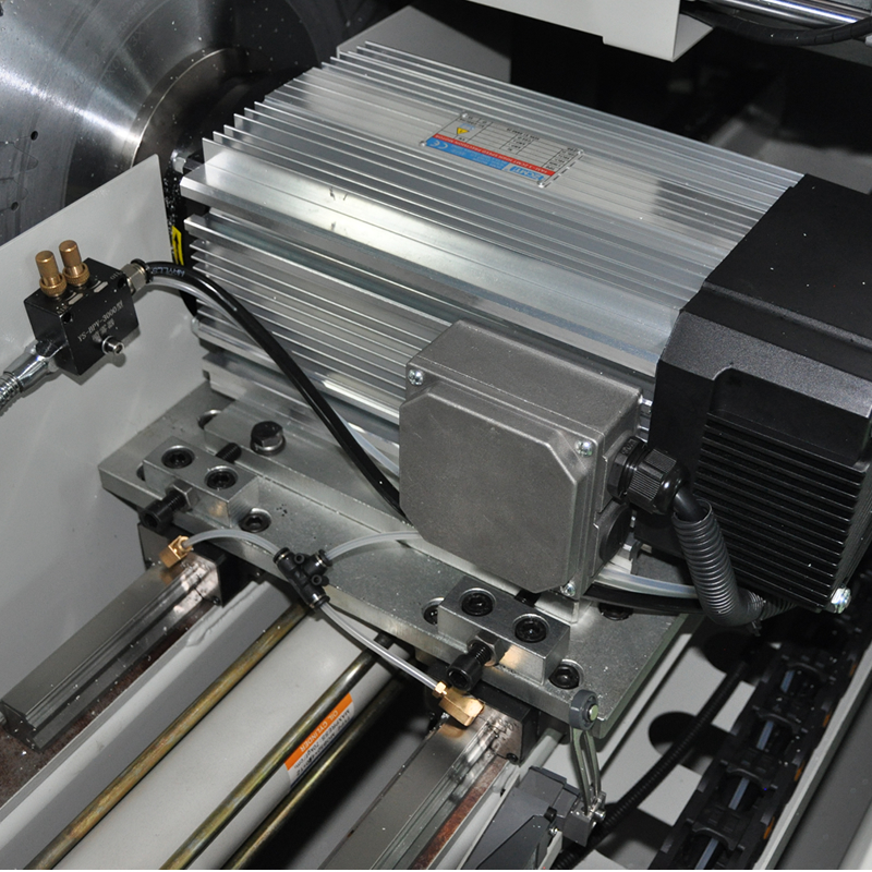 405分料退刀切鋁機