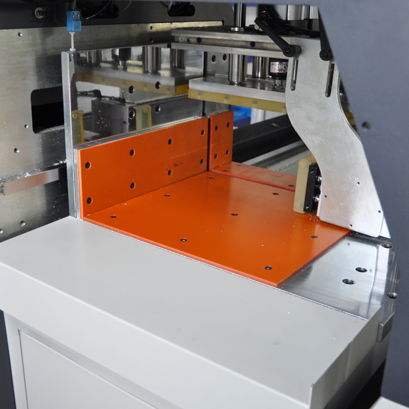 數控切鋁機細節圖