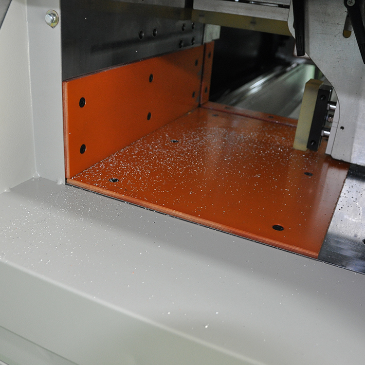 550無尾料分離式全自動切鋁機細節圖10