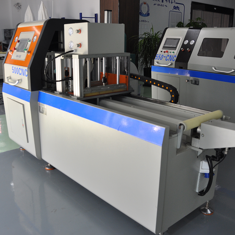 數控切鋁機