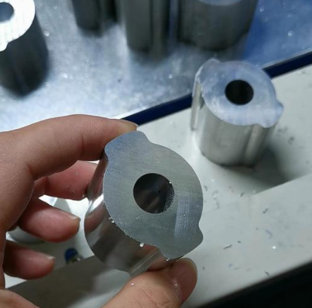 2025_0704_05d45cf6j00syv9ex006pd000ca00c5p